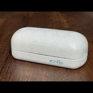 Oakley Women’s Sunglasses